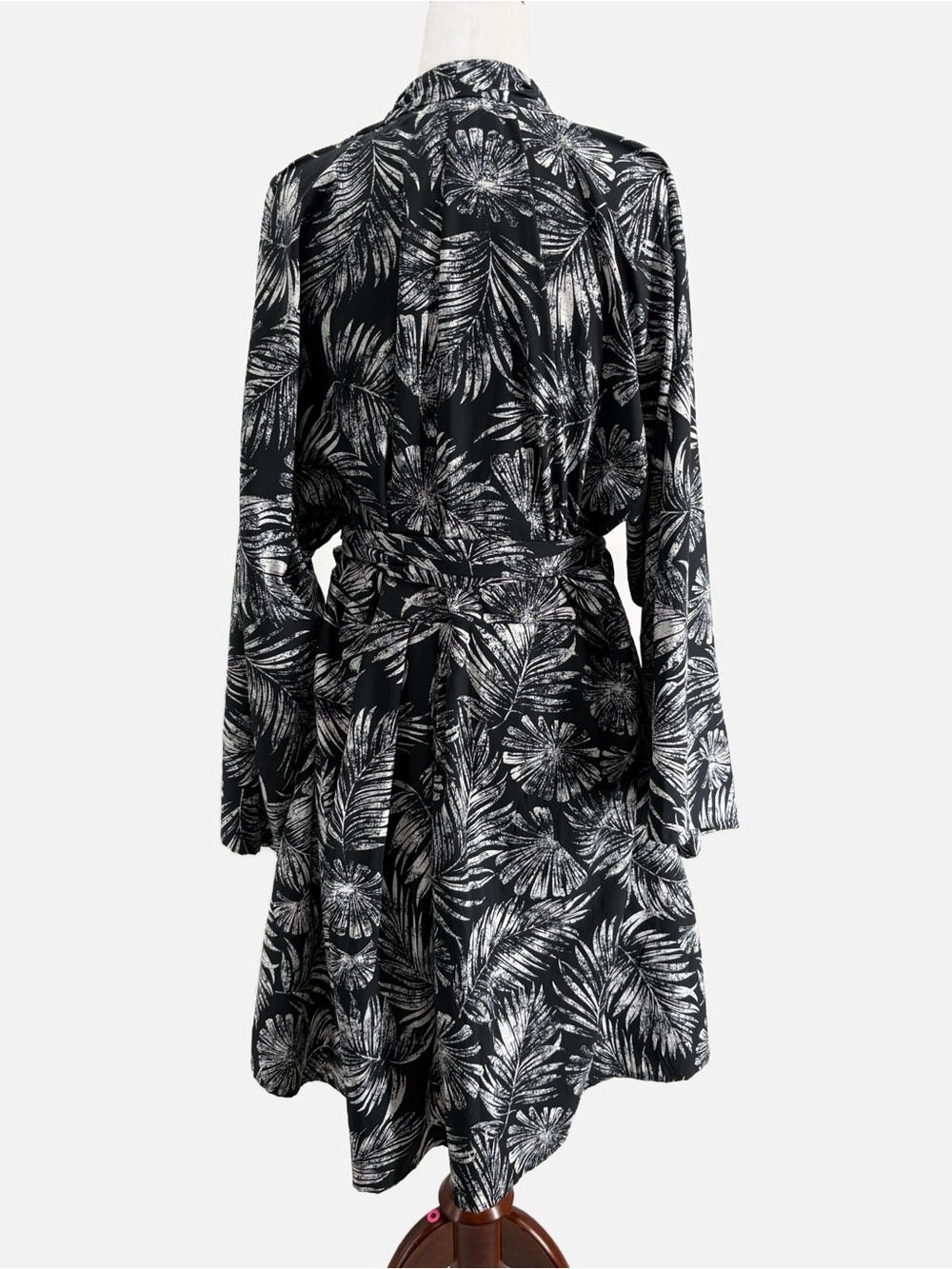 Coolibar Navia Cover-Up Dress L UPF 50+ Black White Tropical Botanical Tie Waist - Picture 4 of 8